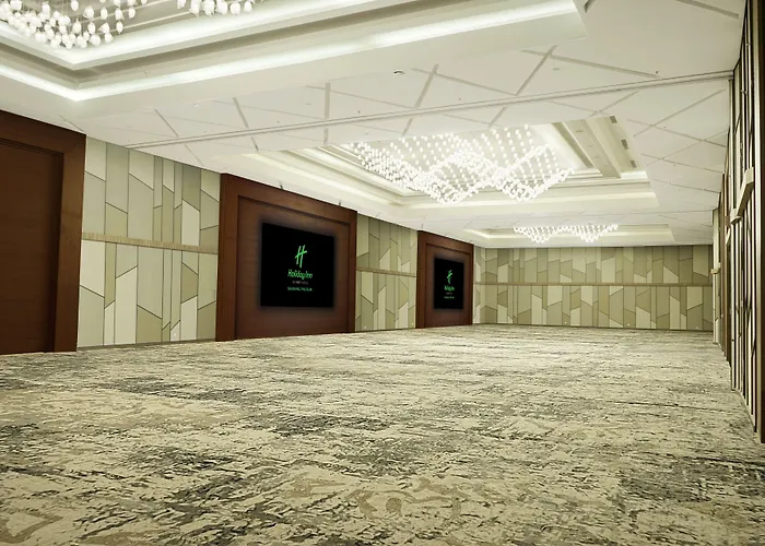Holiday Inn Bandung Pasteur By Ihg